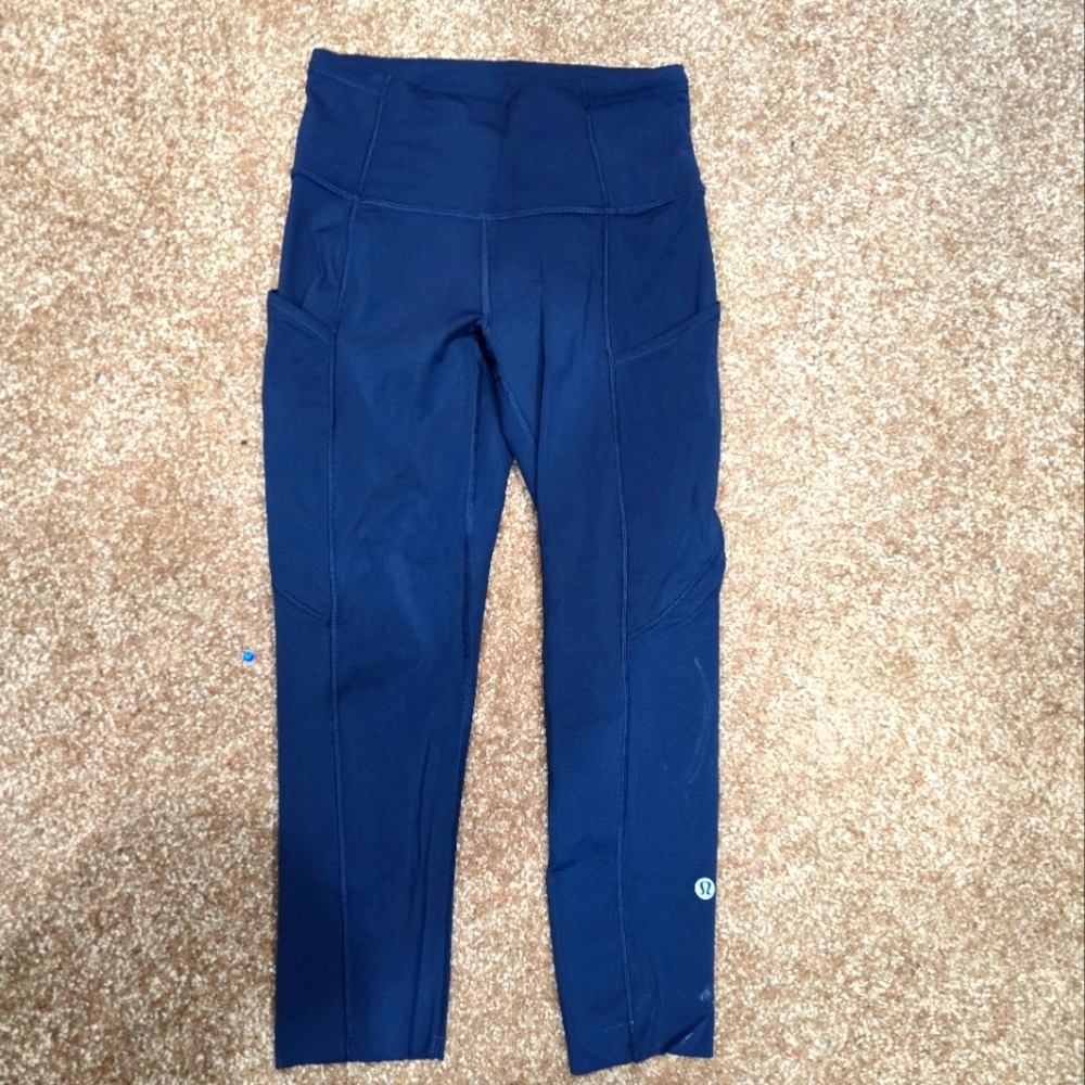 Lululemon capri leggings with pockets